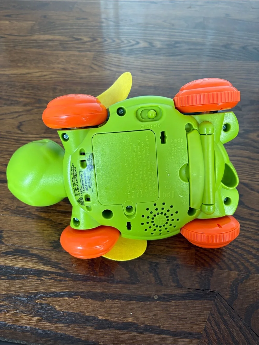 Fisher-Price Linkimals sit to crawl sea turtle